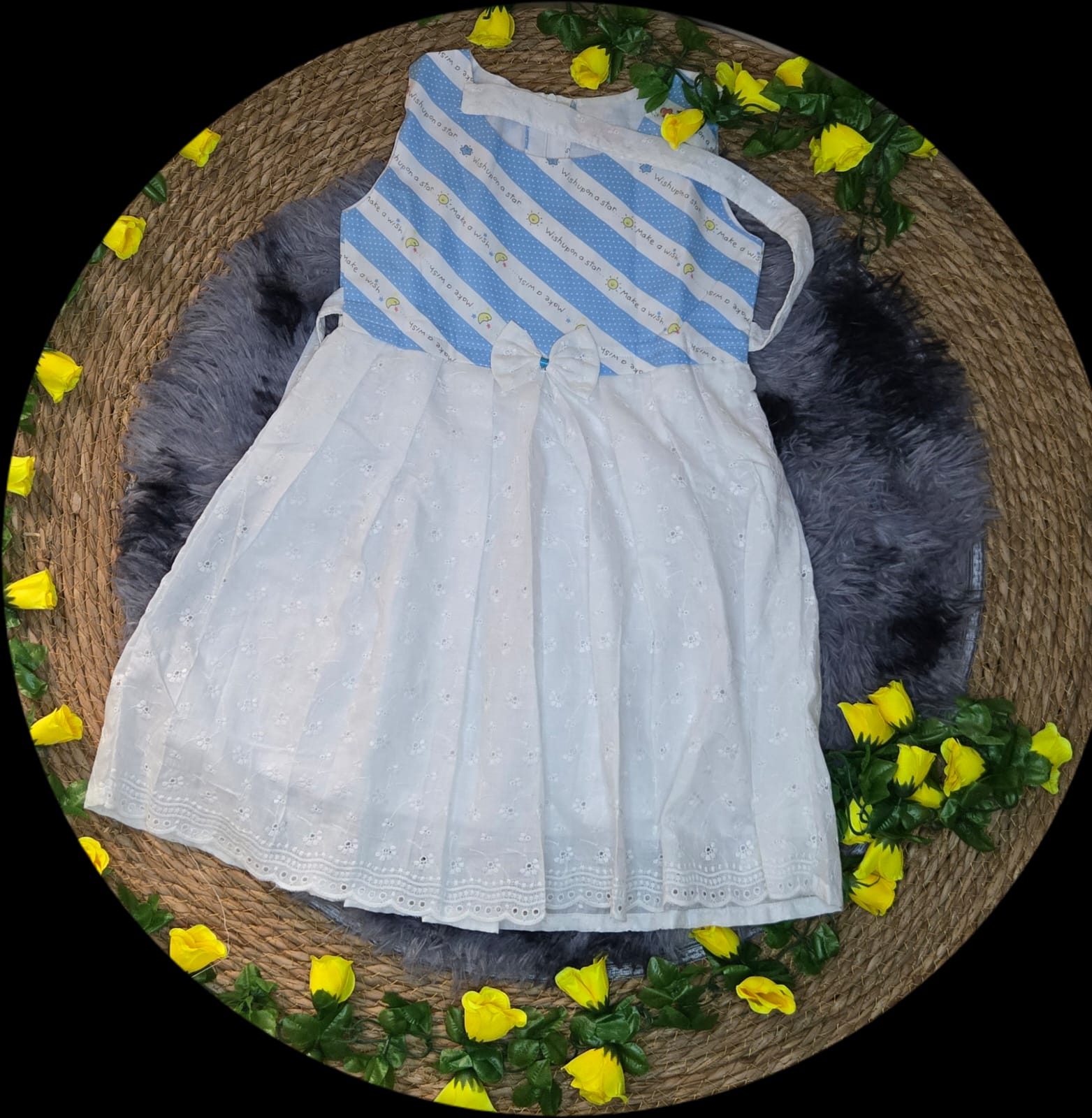Sweet Daisy blue and white dress