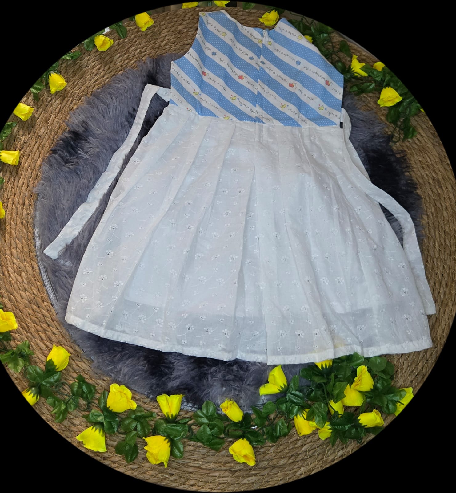 Sweet Daisy blue and white dress